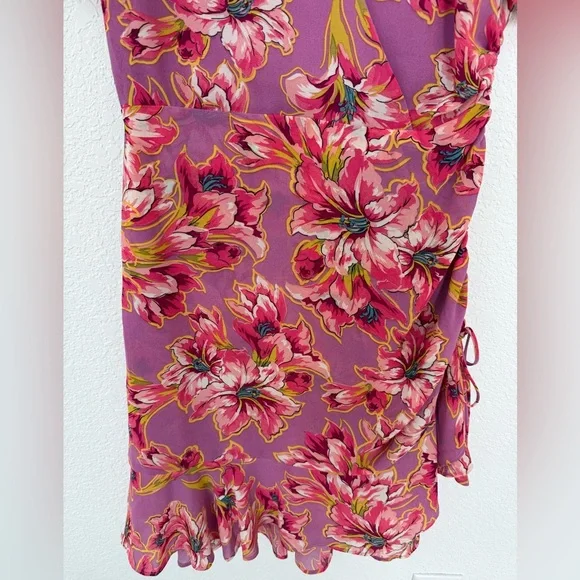 ASTR The Label Elizabeth Floral Wrap Mini Ruffle Sleeve Tropical Dress Sz Small - Picture 5 of 6